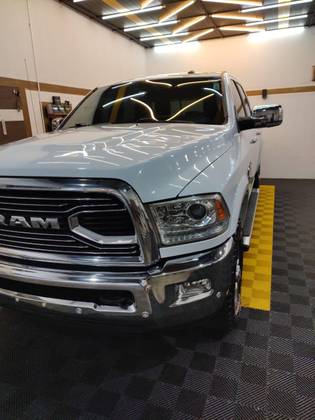 RAM 2500 6.7 LARAMIE 4X4 CD I6 TURBO DIESEL 4P AUTOMÁTICO RAM 2500 6.7 LARAMIE 4X4 CD I6 TURBO DIESEL 4P AUTOMÁTICO